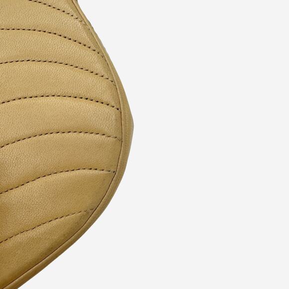 Authentic Vintage Beige Lambskin Chanel Halfmoon w 24k gold plated hardware - Picture 8 of 16